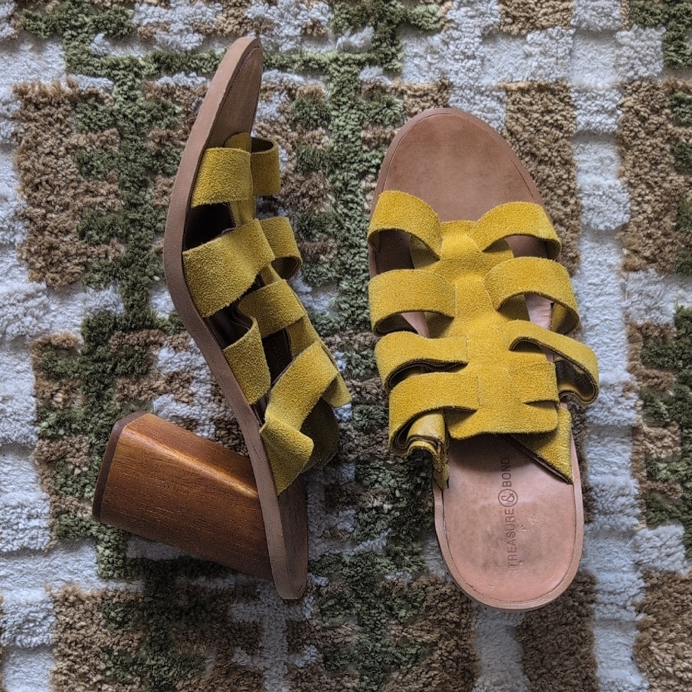 Treasure & Bond Mustard Yellow Wooden Heeled Sandals Size 9.5